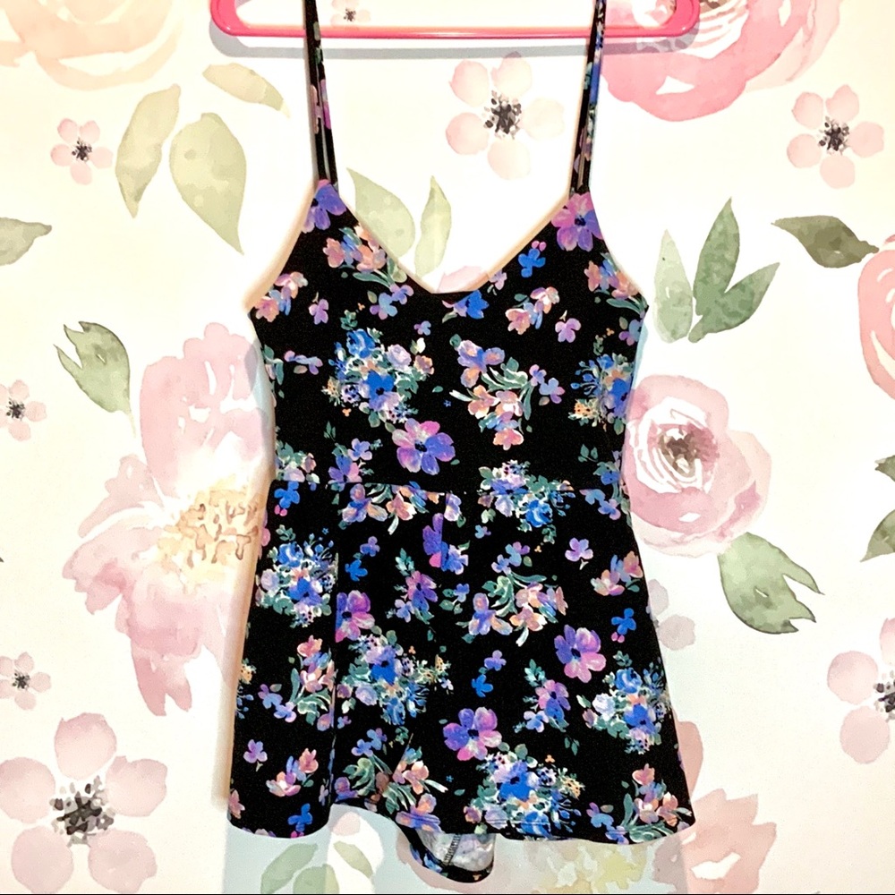 Dereck Heart Romper Black Watercolor Floral M Cute - Picture 1 of 3